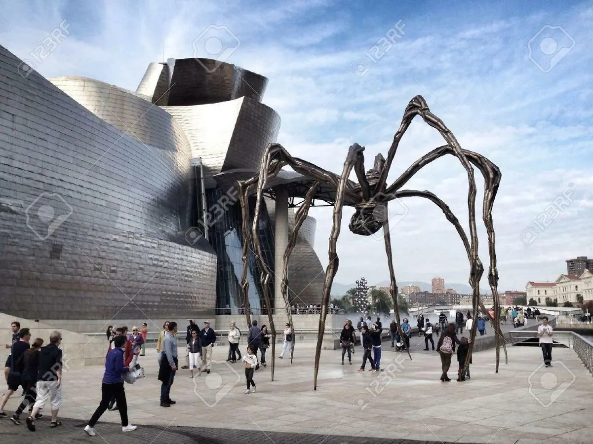 Guggenheim Lersundi Apartment Bilbao Spain